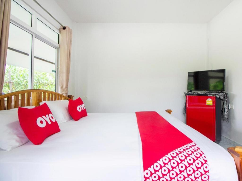 Oyo 999 Baan Pak Rom Ruen Hotel