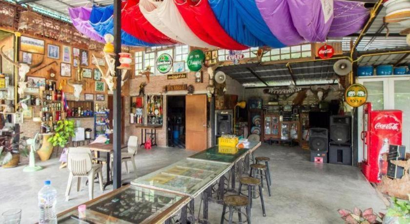 Oyo 999 Baan Pak Rom Ruen Hotel